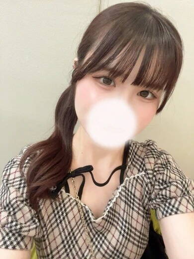 みい
